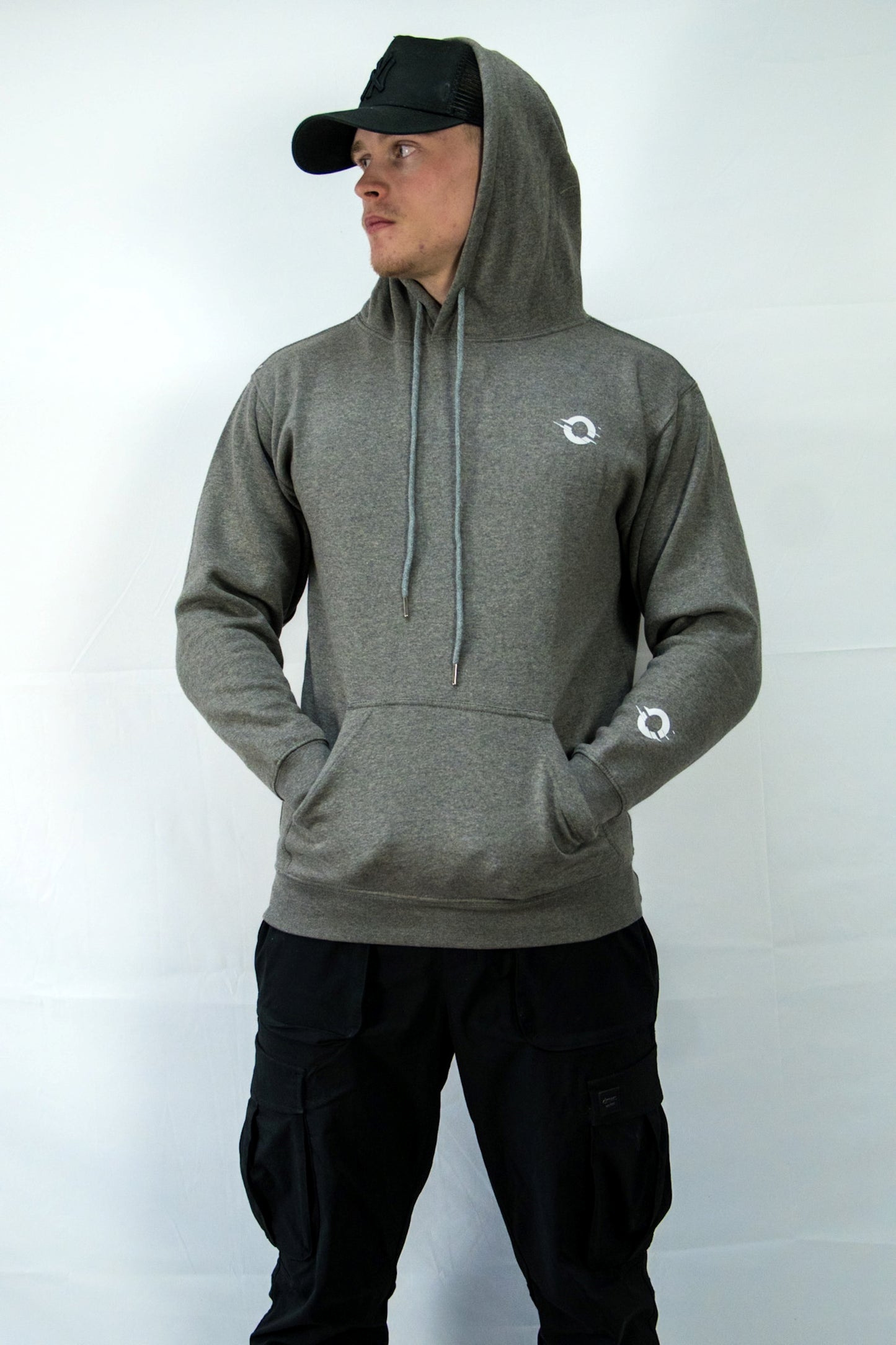 OPTIMAL ESSENTIAL PULLOVER HOODIE