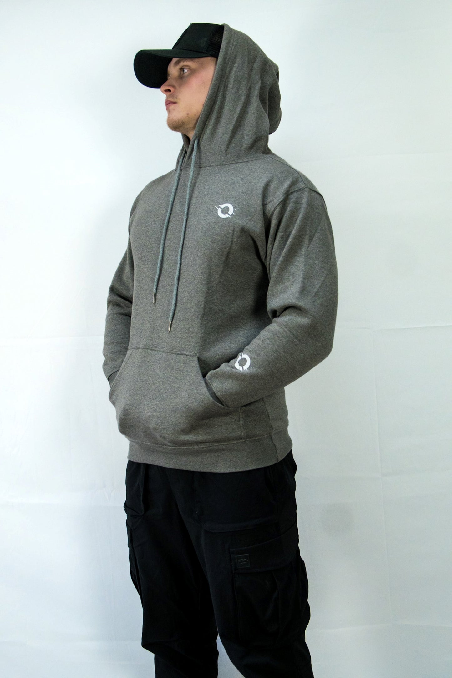 OPTIMAL ESSENTIAL PULLOVER HOODIE